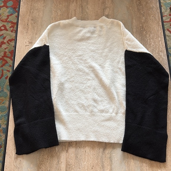 SANCTUARY Women’s Sweater,NWT. - Picture 4 of 4